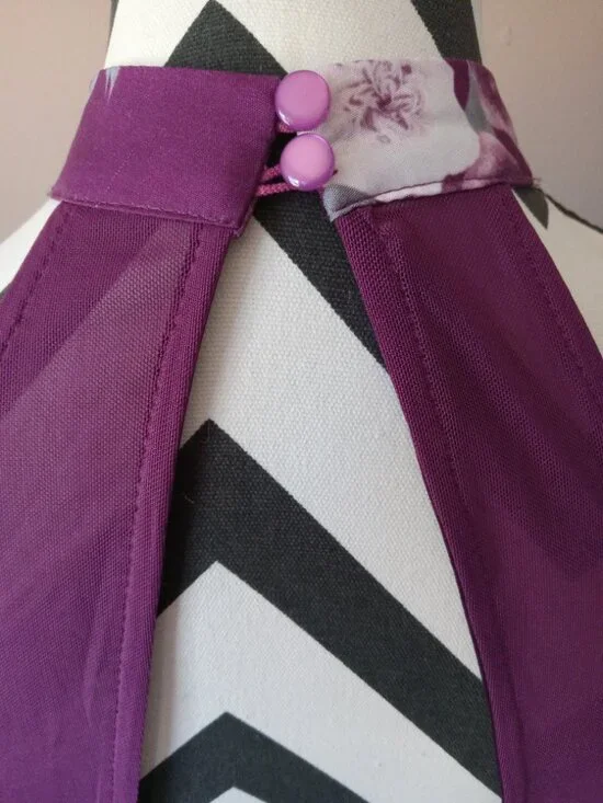 Mulberry Peek-a-Boo Halter Dress - Picture 3 of 7